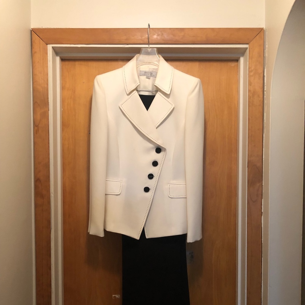 Tahiti Arthur S. Levine 2 piece suit